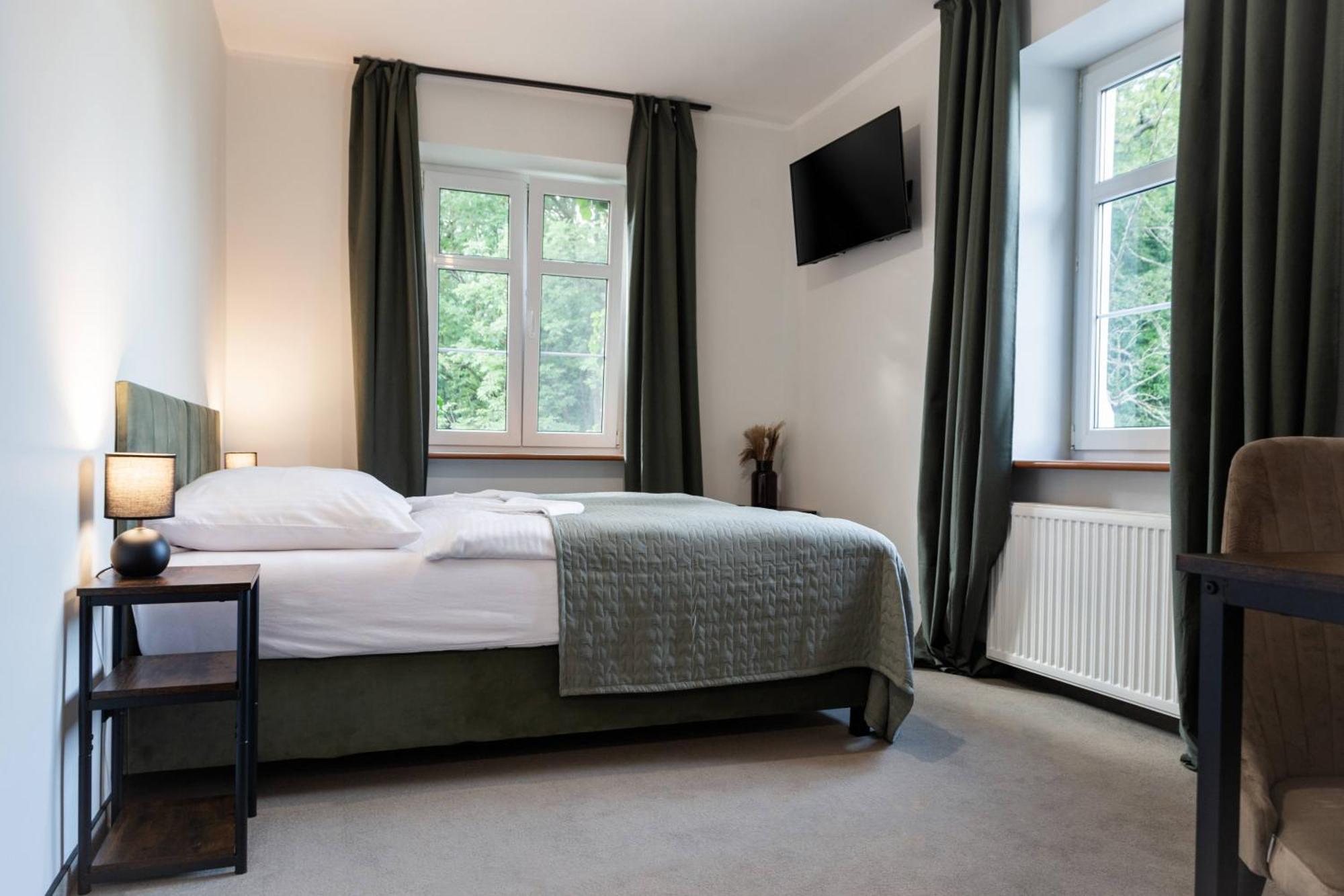 Zamek Nowecin Hotel Łeba Kültér fotó
