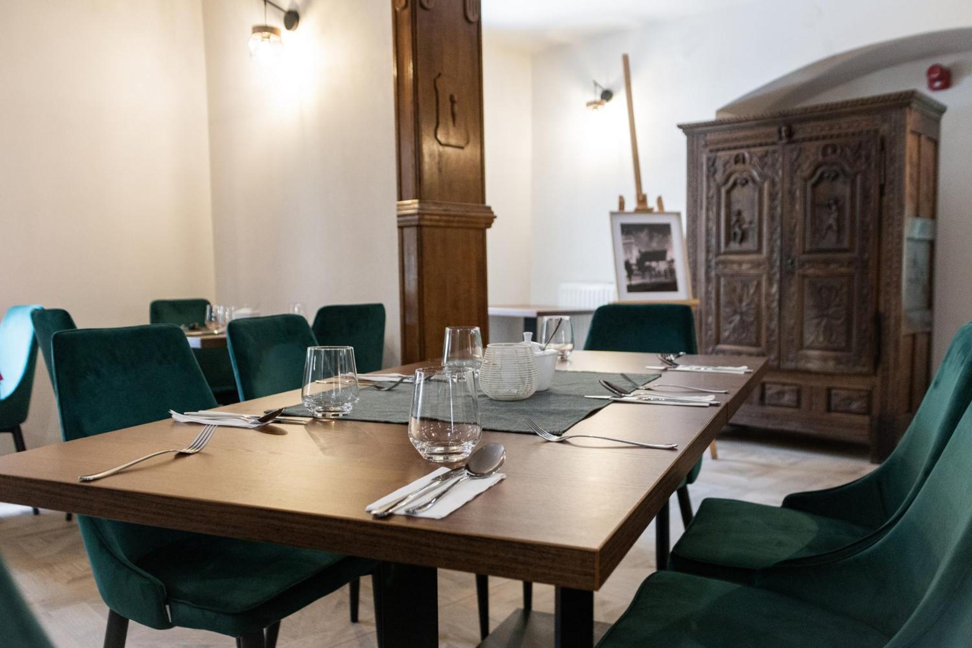 Zamek Nowecin Hotel Łeba Kültér fotó